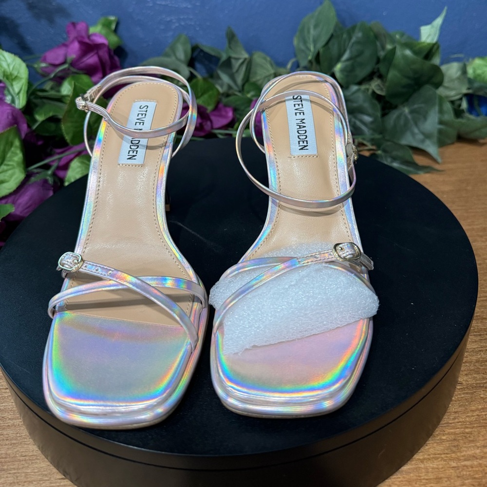NIB Steve Madden Zarya Champagne Sandals Size 5-1/2